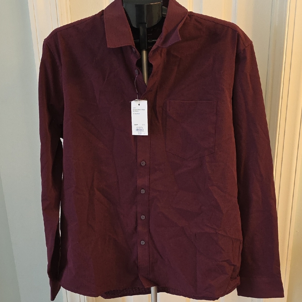Apt. 9 Maroon Performance Shirt